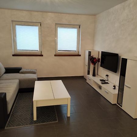 Goriska Apartments Ajdovščina Zewnętrze zdjęcie