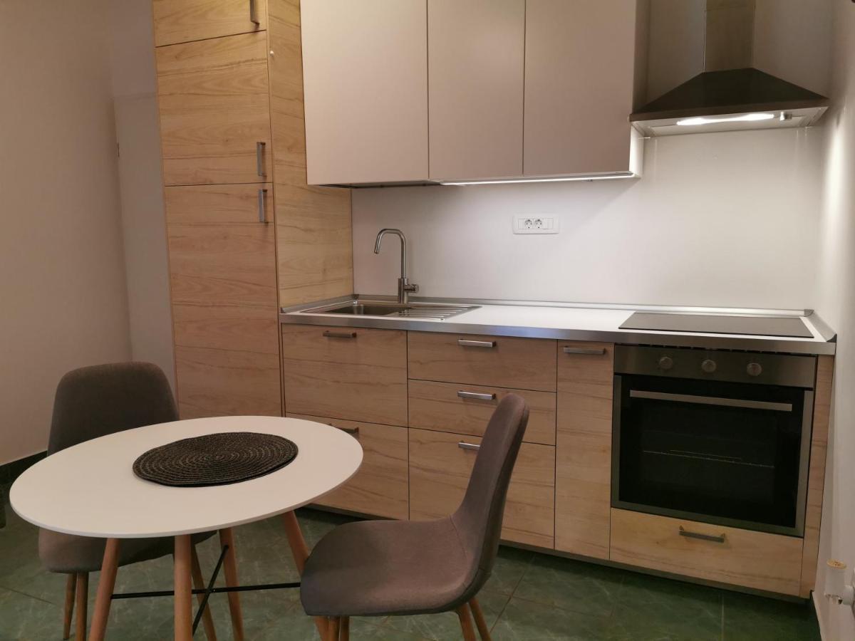 Goriska Apartments Ajdovščina Zewnętrze zdjęcie