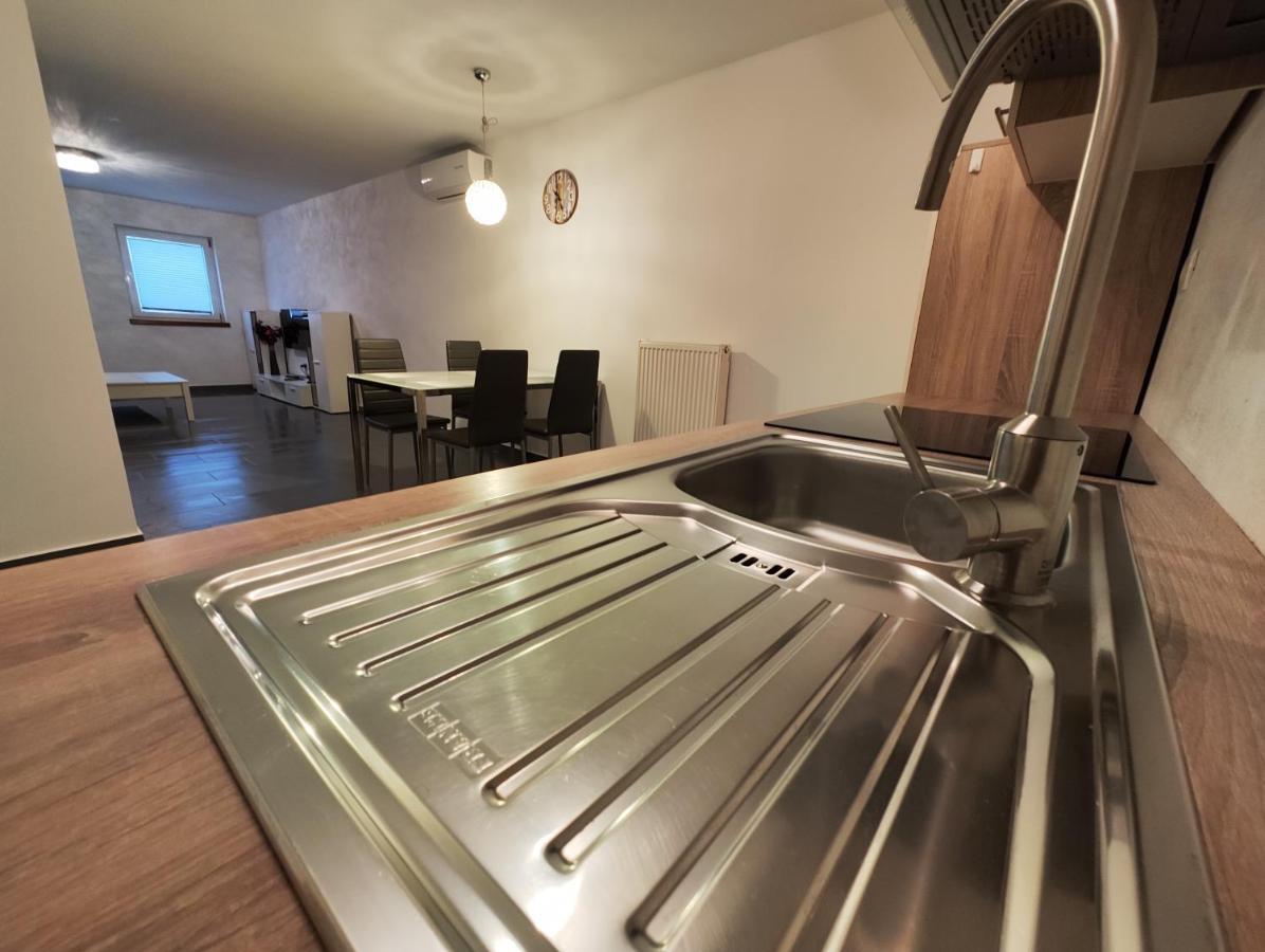 Goriska Apartments Ajdovščina Zewnętrze zdjęcie